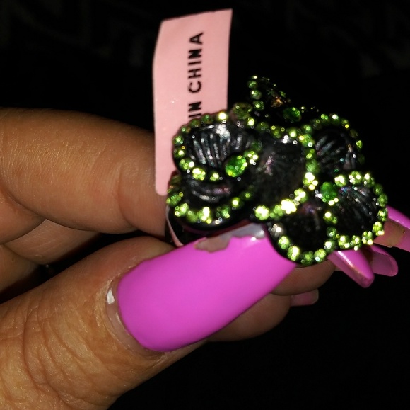 Ring Beautiful rose ring - Picture 3 of 4